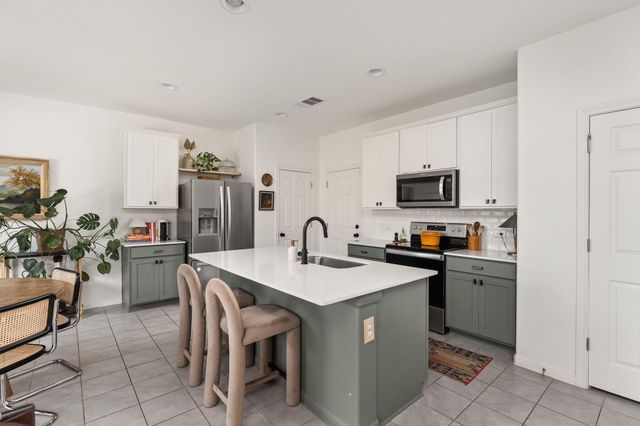 6702 Routenburn ST, Austin, TX 78754