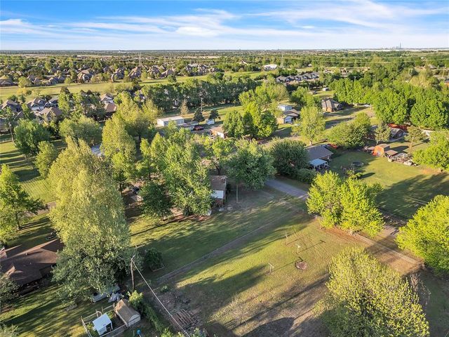 636 E Lea Terrace, Mustang, OK 73064