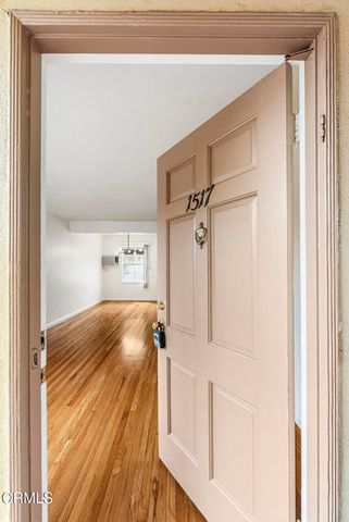 1517 Laurel Street, South Pasadena, CA 91030