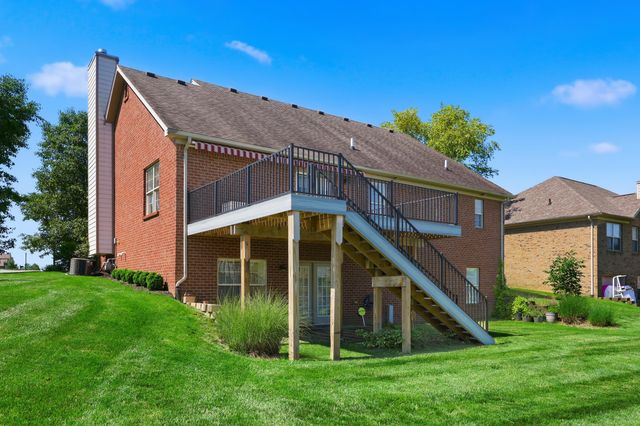 101 Kensington Lane, Frankfort, KY 40601