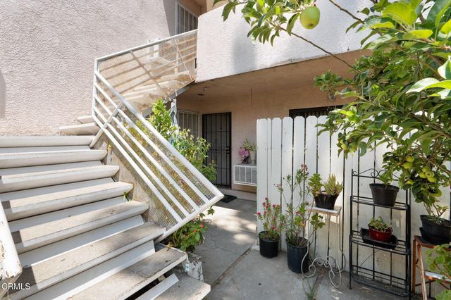 14690 Hubbard Street, Sylmar, CA 91342
