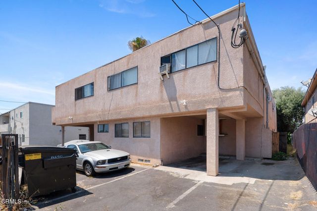 14690 Hubbard Street, Sylmar, CA 91342