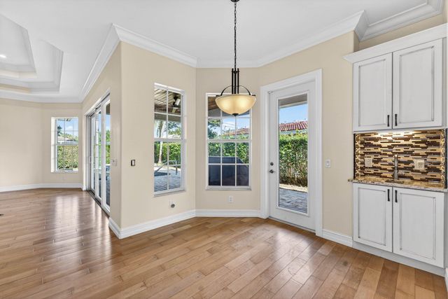 2920 Spanish River Road, Boca Raton, FL 33432