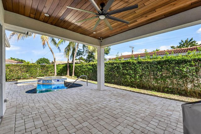 2920 Spanish River Road, Boca Raton, FL 33432
