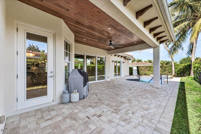 2920 Spanish River Road, Boca Raton, FL 33432