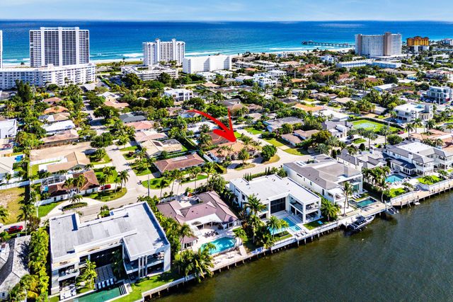 2920 Spanish River Road, Boca Raton, FL 33432