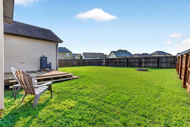 2291 Rattling Rd, Clarksville, TN 37040
