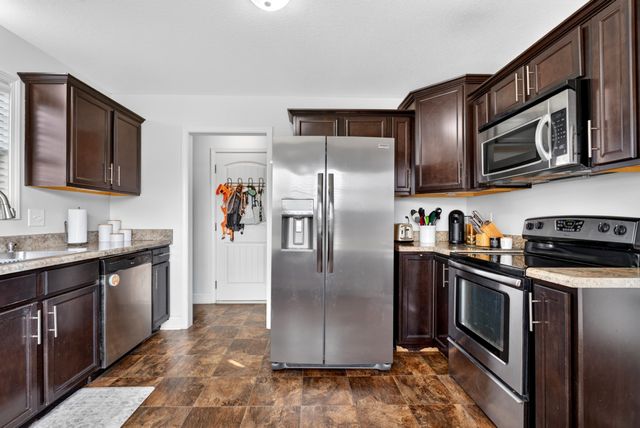 2291 Rattling Rd, Clarksville, TN 37040