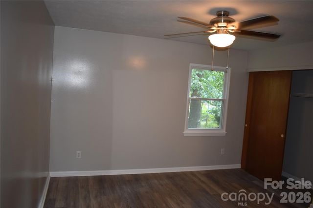 247 Lucky Street, Marion, NC 28752