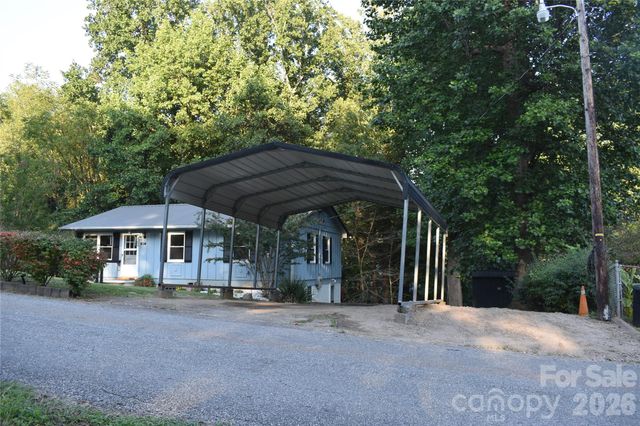 247 Lucky Street, Marion, NC 28752