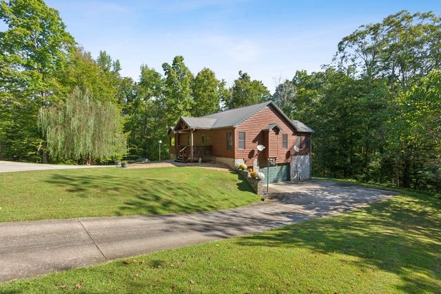 4455 Tarsus Rd, Palmyra, TN 37142
