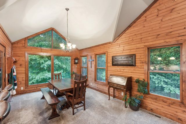 4455 Tarsus Rd, Palmyra, TN 37142