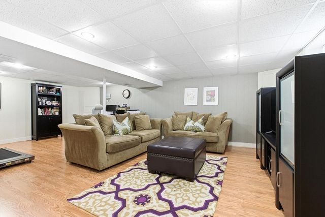 27 Topping Rd., Andover, MA 01810