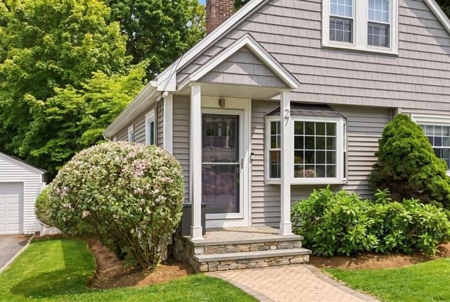 27 Topping Rd., Andover, MA 01810