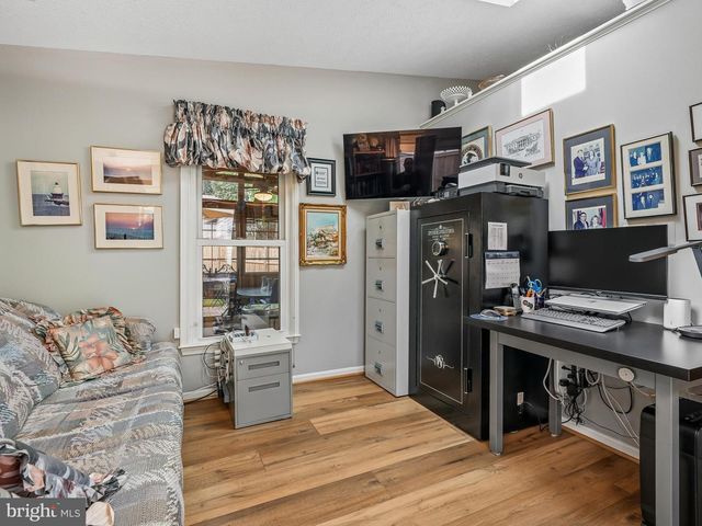 9954 MALLOW ST, Manassas, VA 20110
