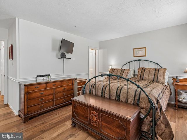 9954 MALLOW ST, Manassas, VA 20110