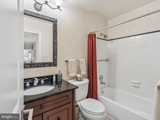 9954 MALLOW ST, Manassas, VA 20110