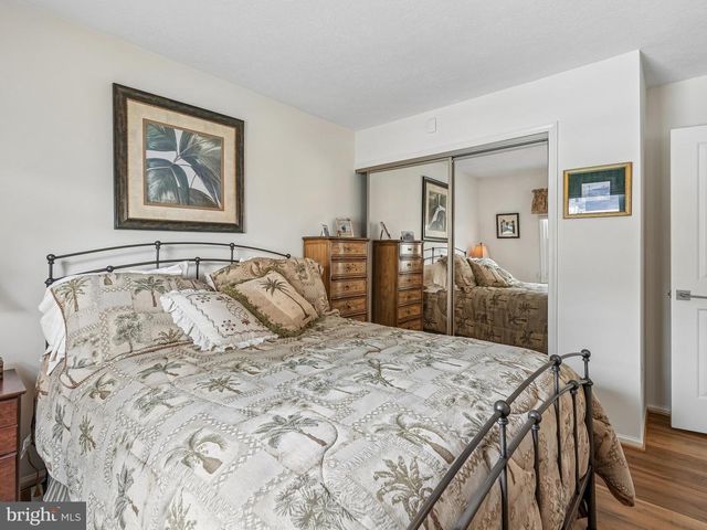 9954 MALLOW ST, Manassas, VA 20110