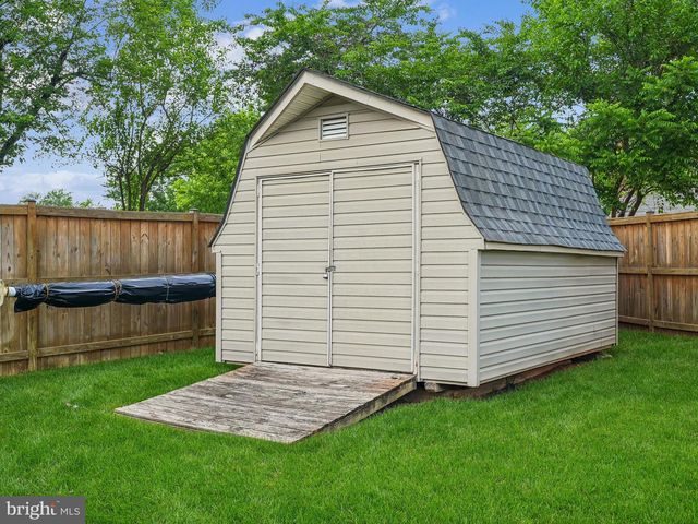 9954 MALLOW ST, Manassas, VA 20110