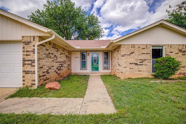 2009 Oakcreek Drive, Norman, OK 73071