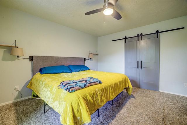 2009 Oakcreek Drive, Norman, OK 73071