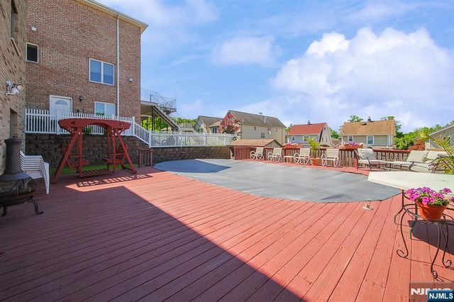 330 E Ruby Avenue, Palisades Park, NJ 07650