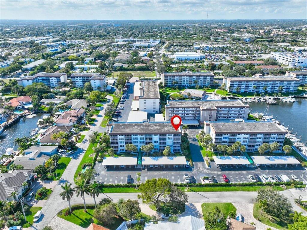 921 Gardenia Drive 370, Delray Beach, FL 33483