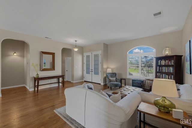 16349 Coastal Court, Bakersfield, CA 93314