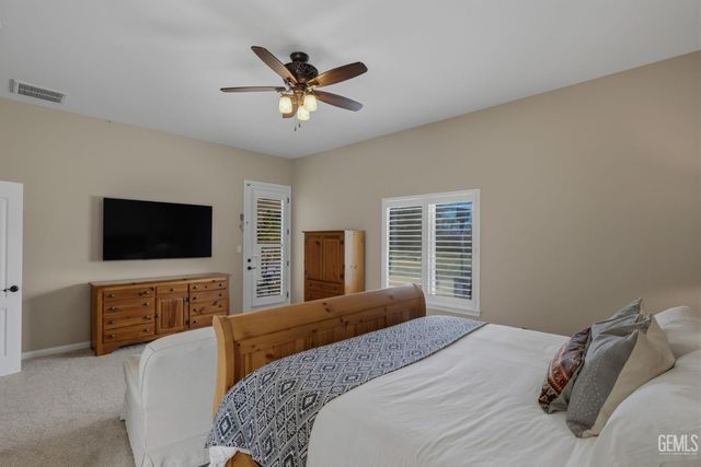 16349 Coastal Court, Bakersfield, CA 93314