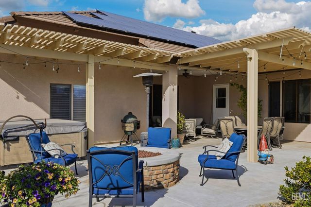 16349 Coastal Court, Bakersfield, CA 93314