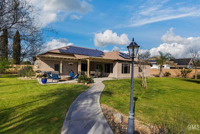 16349 Coastal Court, Bakersfield, CA 93314