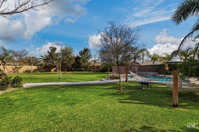 16349 Coastal Court, Bakersfield, CA 93314