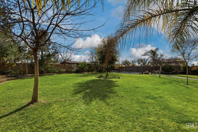 16349 Coastal Court, Bakersfield, CA 93314