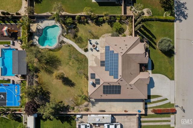 16349 Coastal Court, Bakersfield, CA 93314