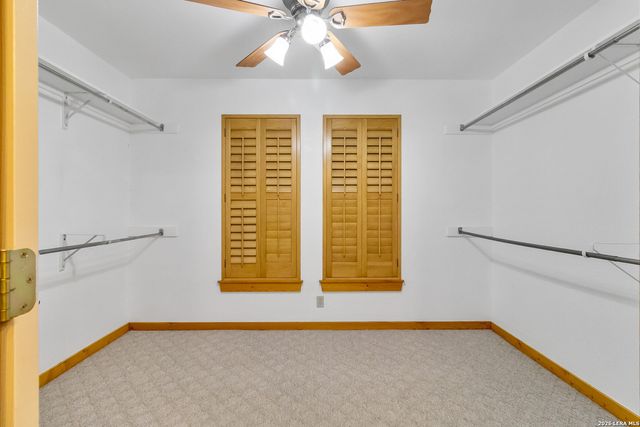201 Brinkoeter St, Poth, TX 78147