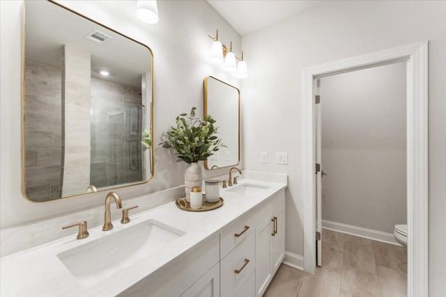 124 Everley Walk, Alpharetta, GA 30009
