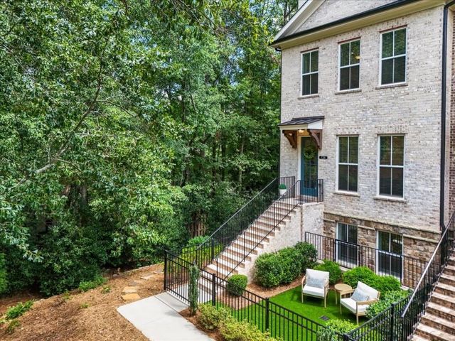 124 Everley Walk, Alpharetta, GA 30009