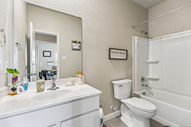 4330 hidden, San Antonio, TX 78223