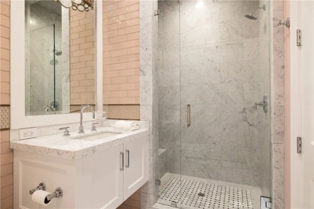 2 Rue Biarritz, Newport Beach, CA 92660