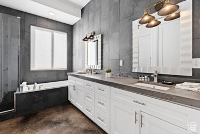 3225 S 4900 W, Hurricane, UT 84737