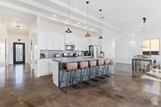 3225 S 4900 W, Hurricane, UT 84737