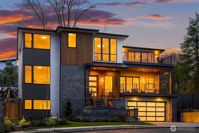 11315 113th Place NE, Kirkland, WA 98033