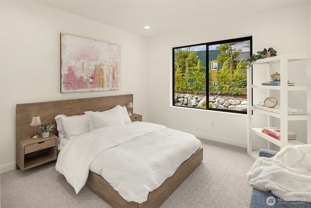 11315 113th Place NE, Kirkland, WA 98033