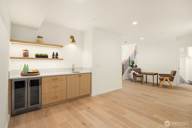 11315 113th Place NE, Kirkland, WA 98033