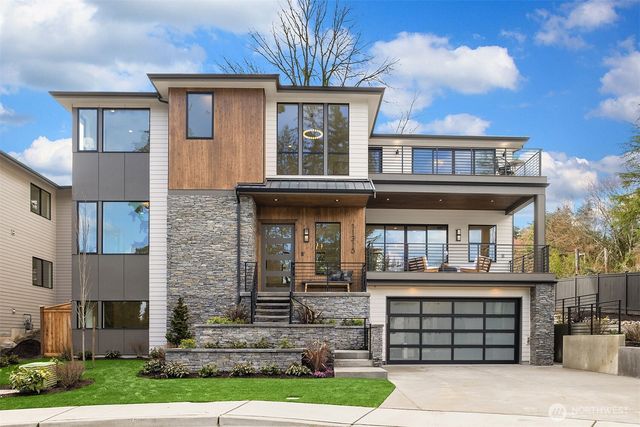 11315 113th Place NE, Kirkland, WA 98033