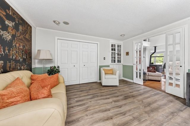 18 Cedarledge Vlg 18, Cohasset, MA 02025
