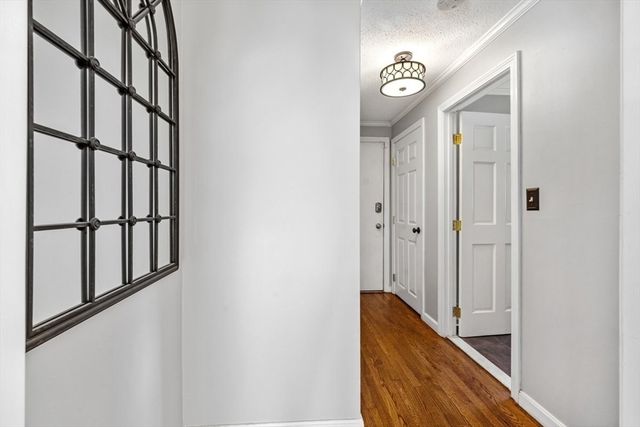 18 Cedarledge Vlg 18, Cohasset, MA 02025