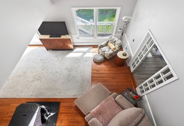 18 Cedarledge Vlg 18, Cohasset, MA 02025