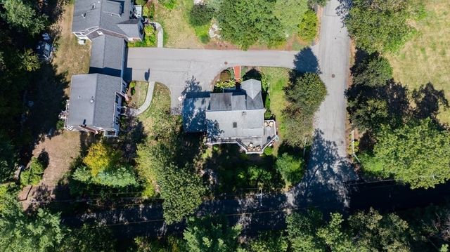 18 Cedarledge Vlg 18, Cohasset, MA 02025