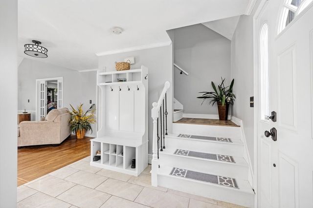 18 Cedarledge Vlg 18, Cohasset, MA 02025
